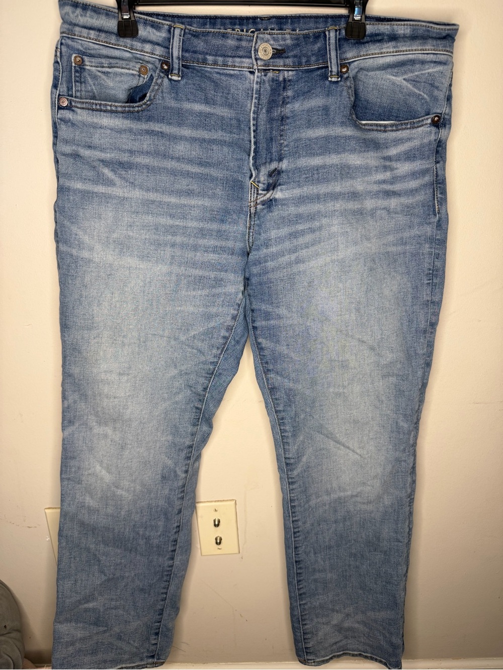 American Eagle Outfitters Light Wash Slim Straight Jeans